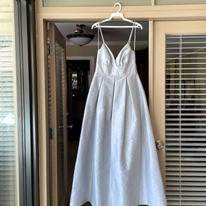 Bella Bridesmaid Dress! Never worn/never altered due to Covid.
